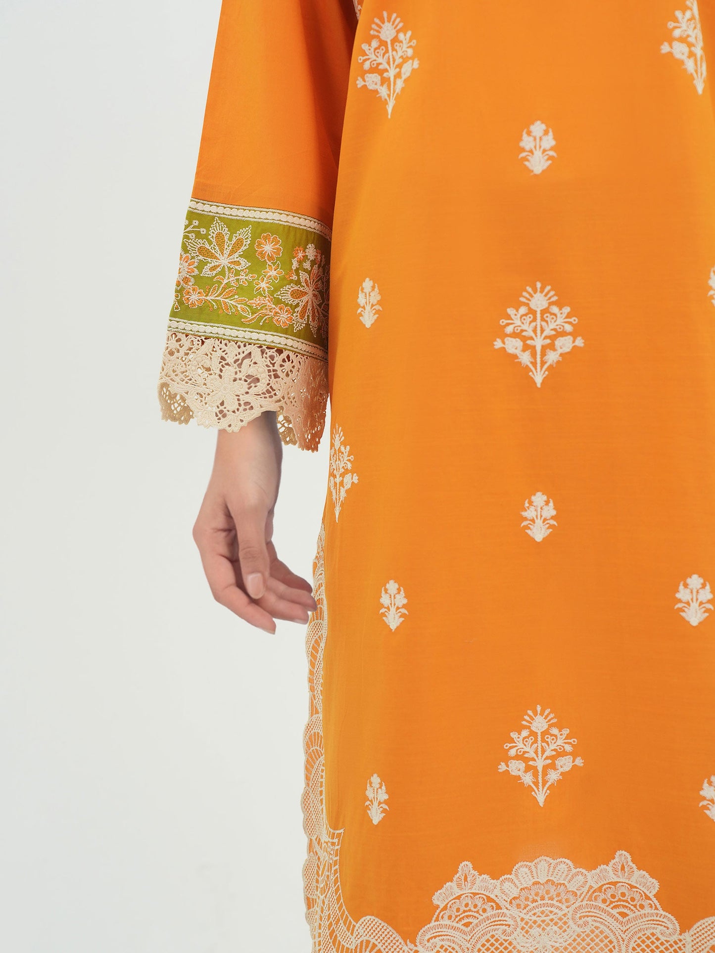 2 Piece Cambric Slub Suit- Embroidered (Pret)